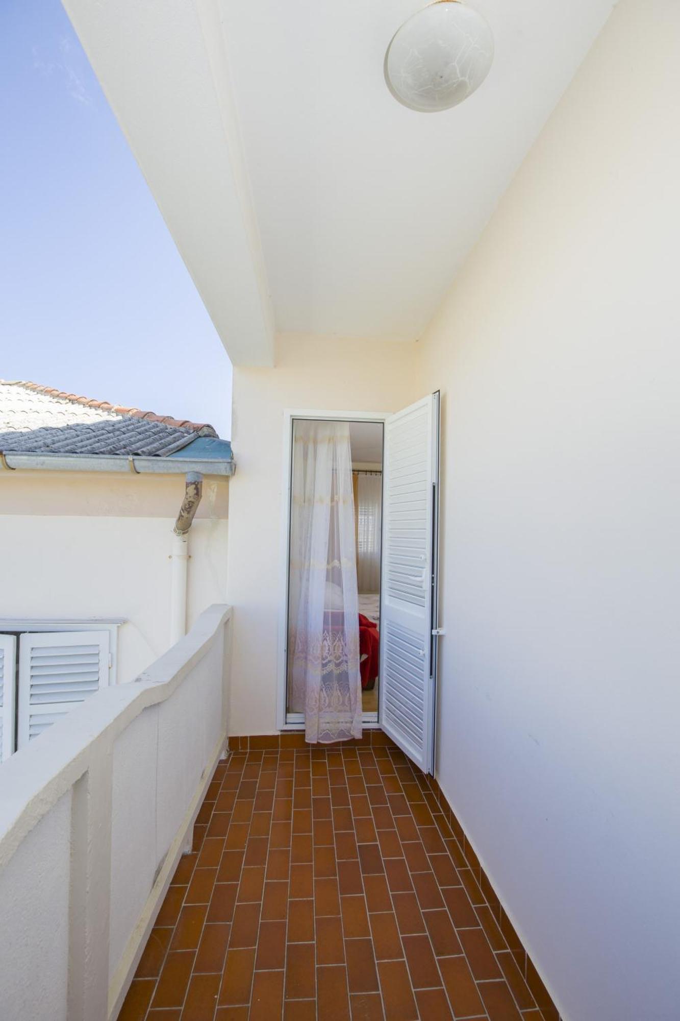 Rooms Padovan Banjol Exterior foto